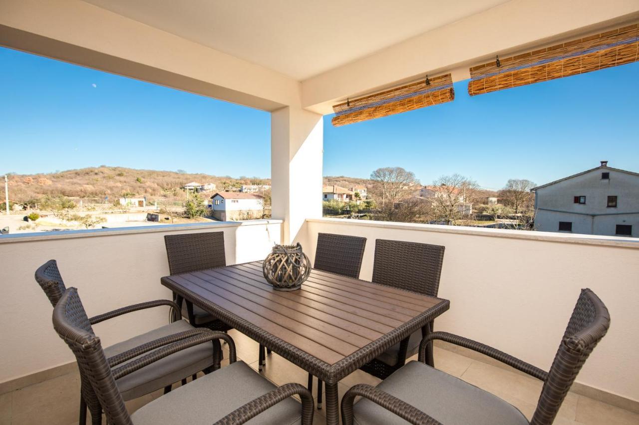 Apartments Brig Perfect Countryside Holiday! Krk Town Exterior photo