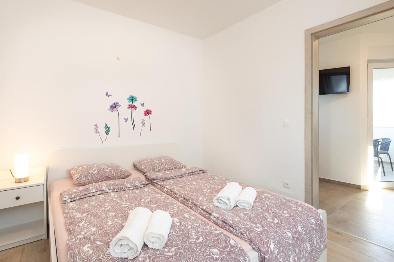 Apartments Brig Perfect Countryside Holiday! Krk Town Exterior photo