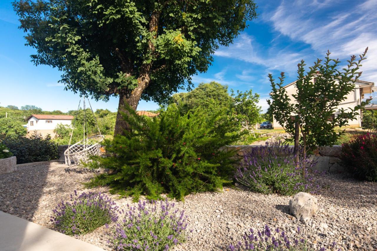 Apartments Brig Perfect Countryside Holiday! Krk Town Exterior photo